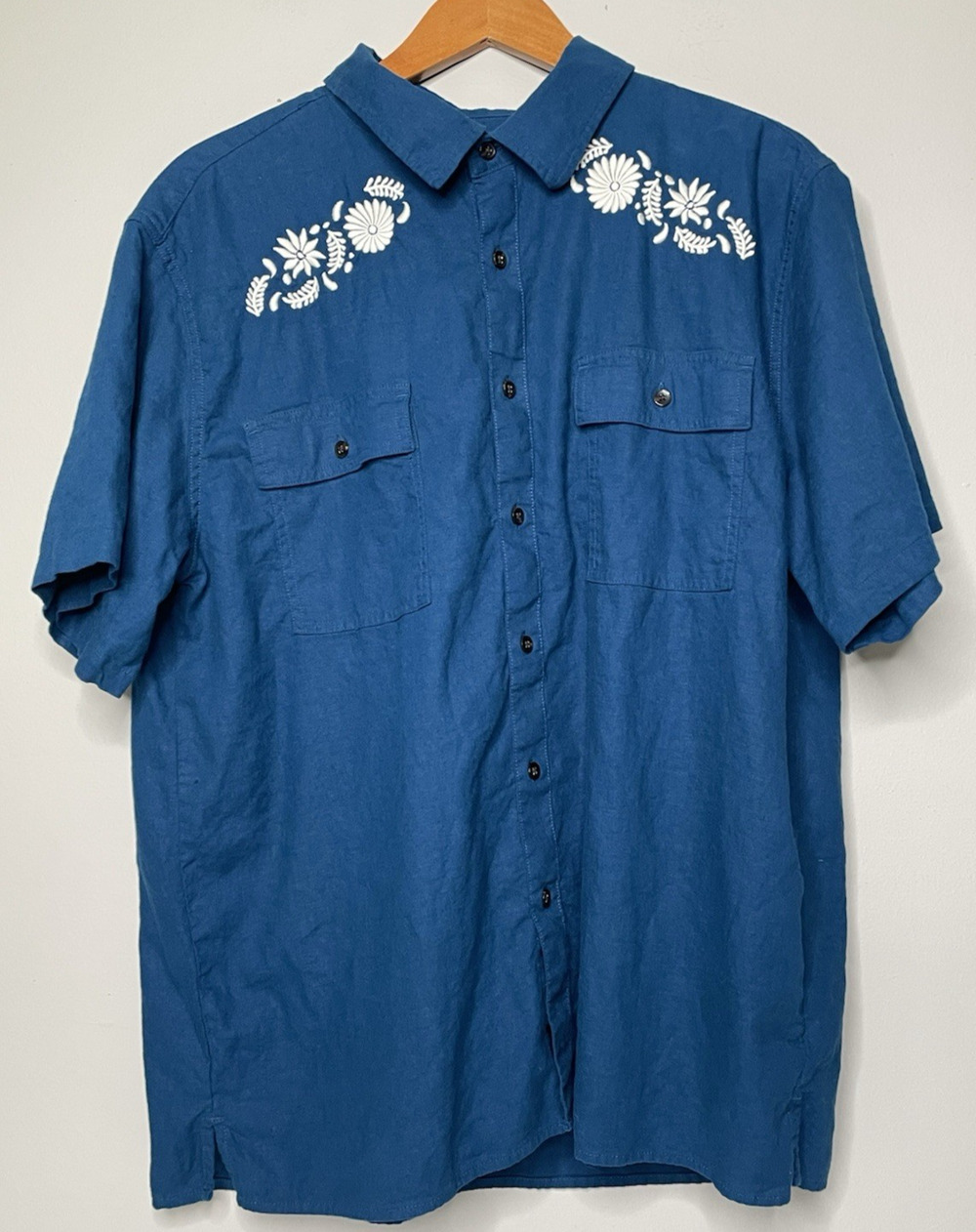 Latino Heritage Month XXL Linen Rayon Embroidered Floral Camp Shirt Blue Button